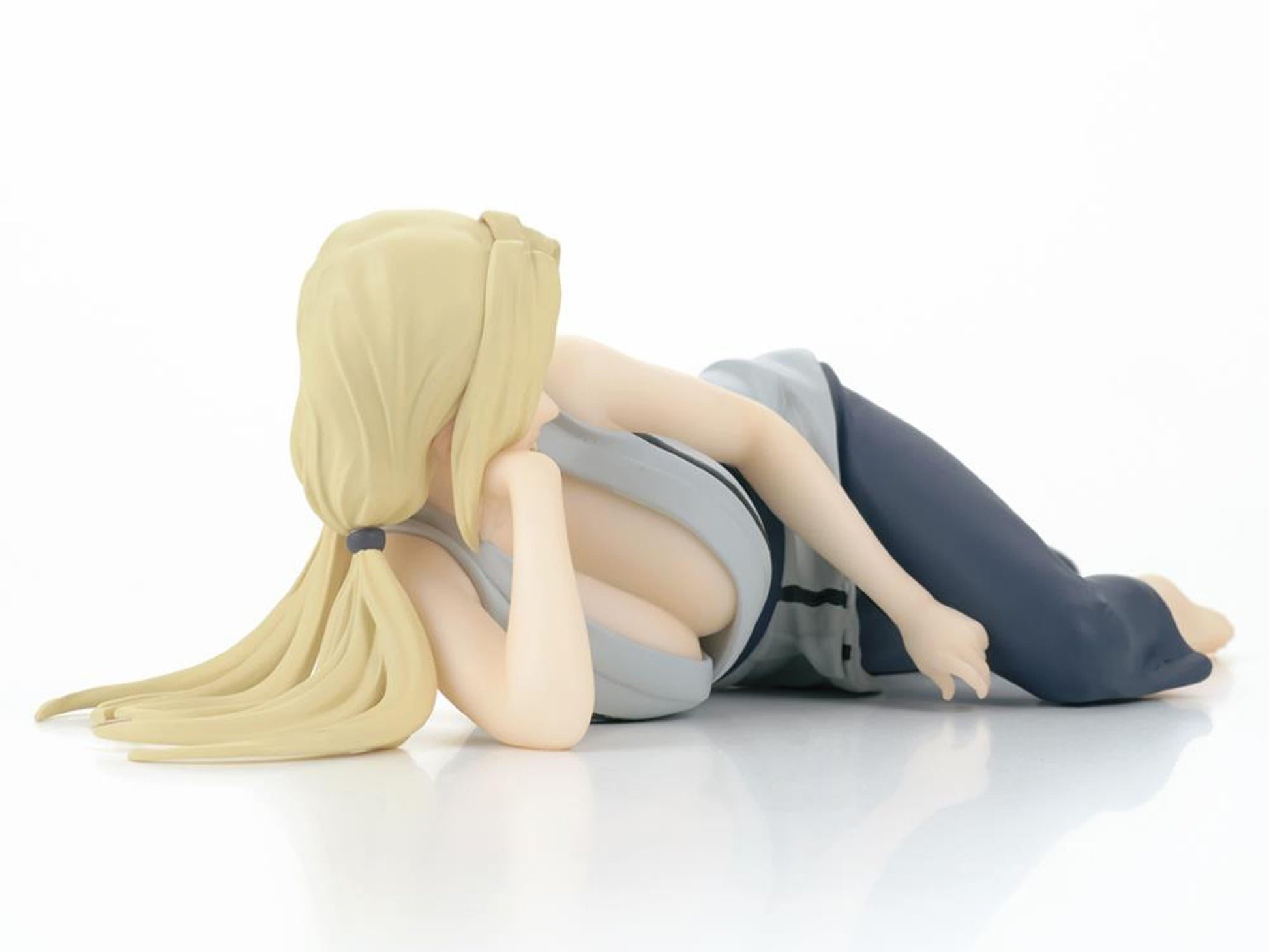 Naruto Shippuden Relax time Tsunade *Pre-order* 
